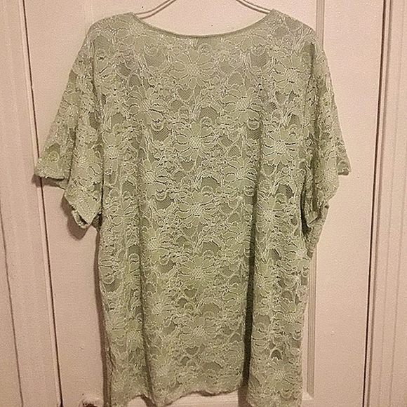 Covington Woman Lace Top 20-22 - Picture 7 of 7